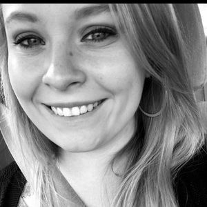 Meet your Posher, Maddy